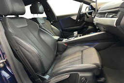 sininen Audi A5 2022 kuva 8.