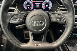 sininen Audi A5 2022 kuva 15.