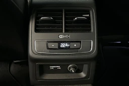 sininen Audi A5 2022 kuva 26.