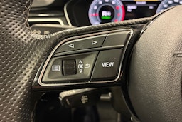 Valkoinen Audi A5 2022 kuva 18.