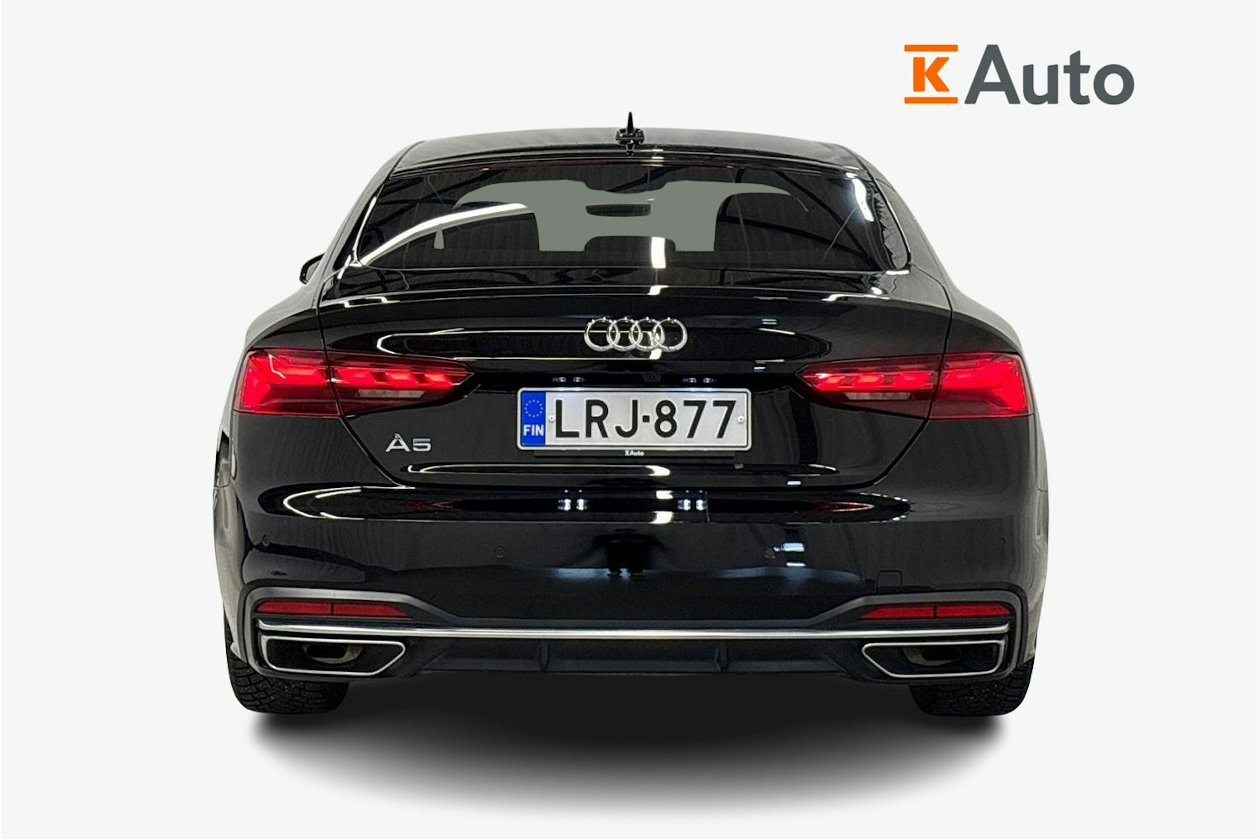 musta Audi A5 2022 kuva 3.