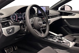 musta Audi A5 2022 kuva 7.