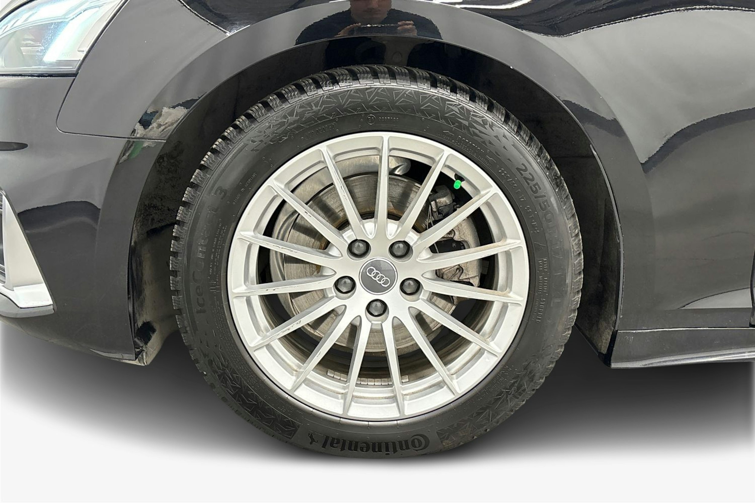 musta Audi A5 2022 kuva 11.
