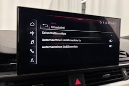 musta Audi A5 2022 kuva 25.