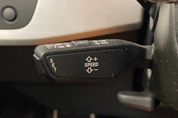 Valkoinen Audi A5 2022 kuva 19.
