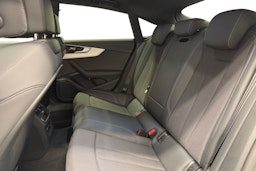 Sininen Audi A5 2022 kuva 23.