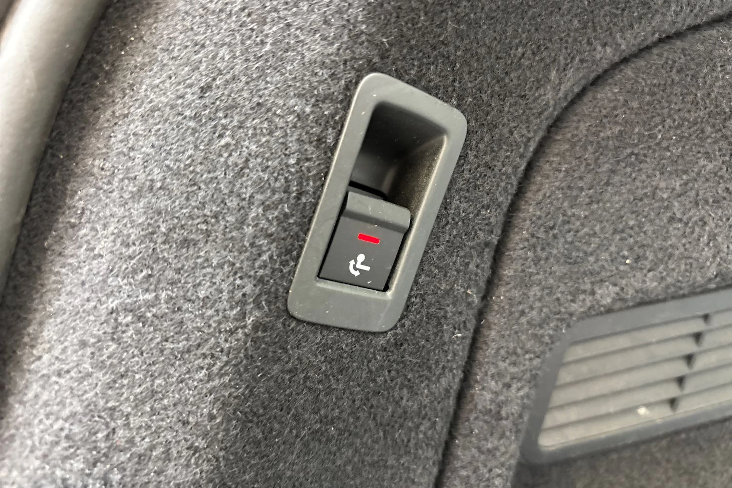 musta Audi A5 2022 kuva 17.