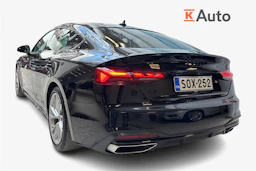 musta Audi A5 2022 kuva 3.