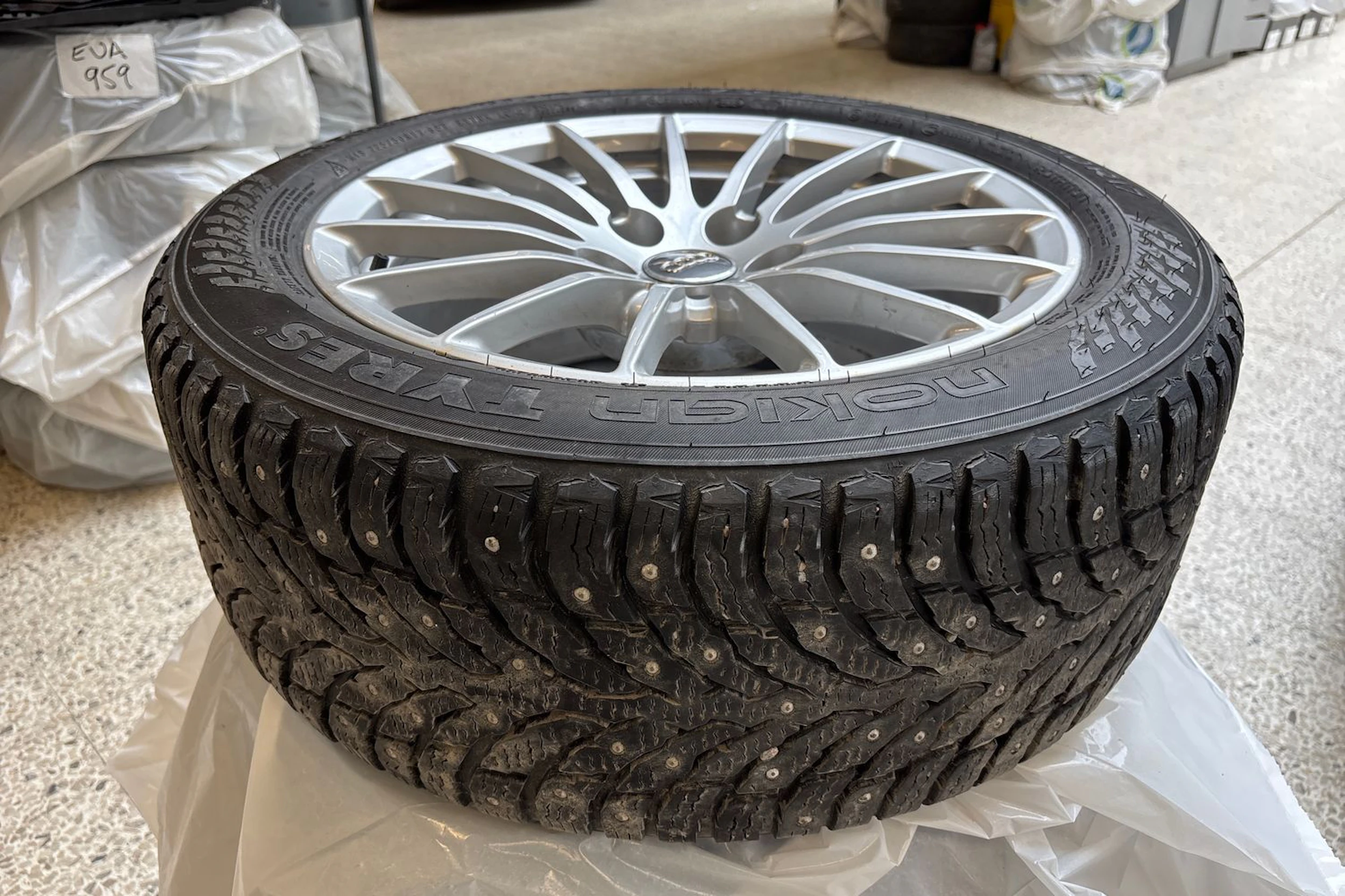 musta Audi A5 2022 kuva 15.