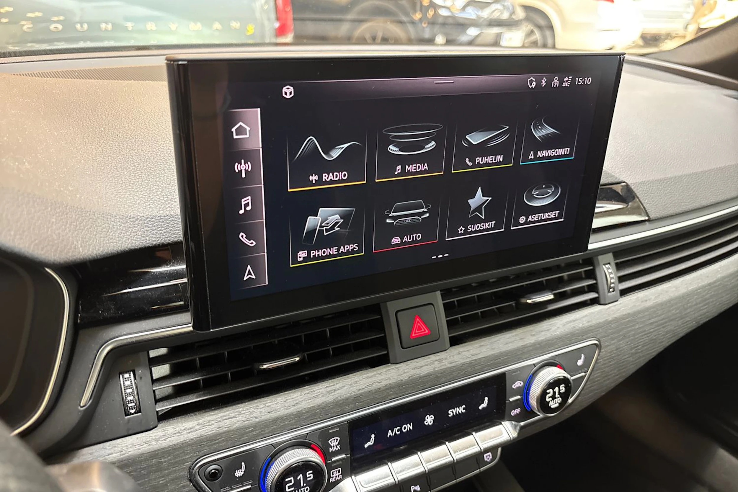 musta Audi A5 2022 kuva 24.
