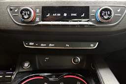 musta Audi A5 2022 kuva 25.