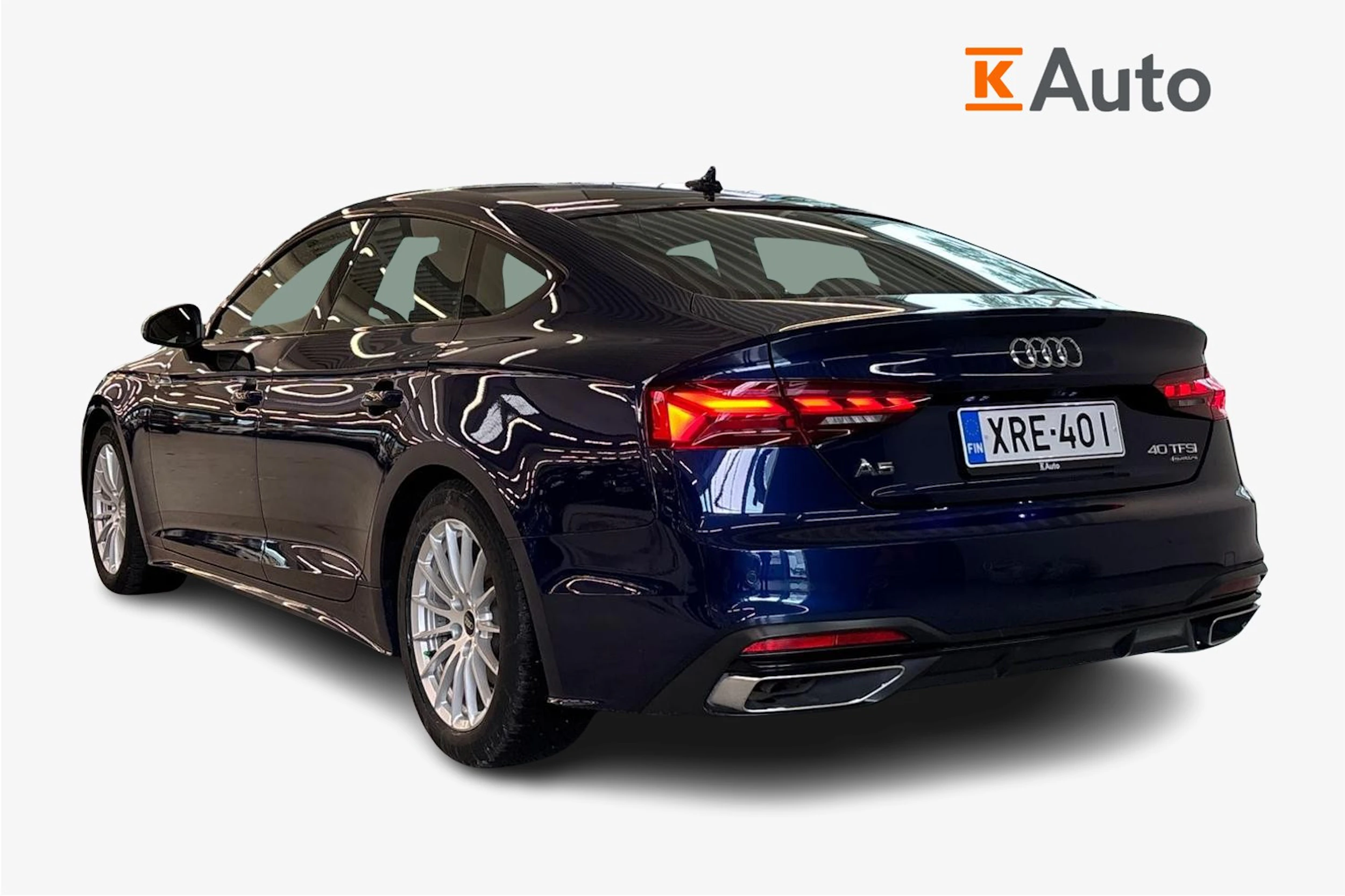 Sininen Audi A5 2022 kuva 3.