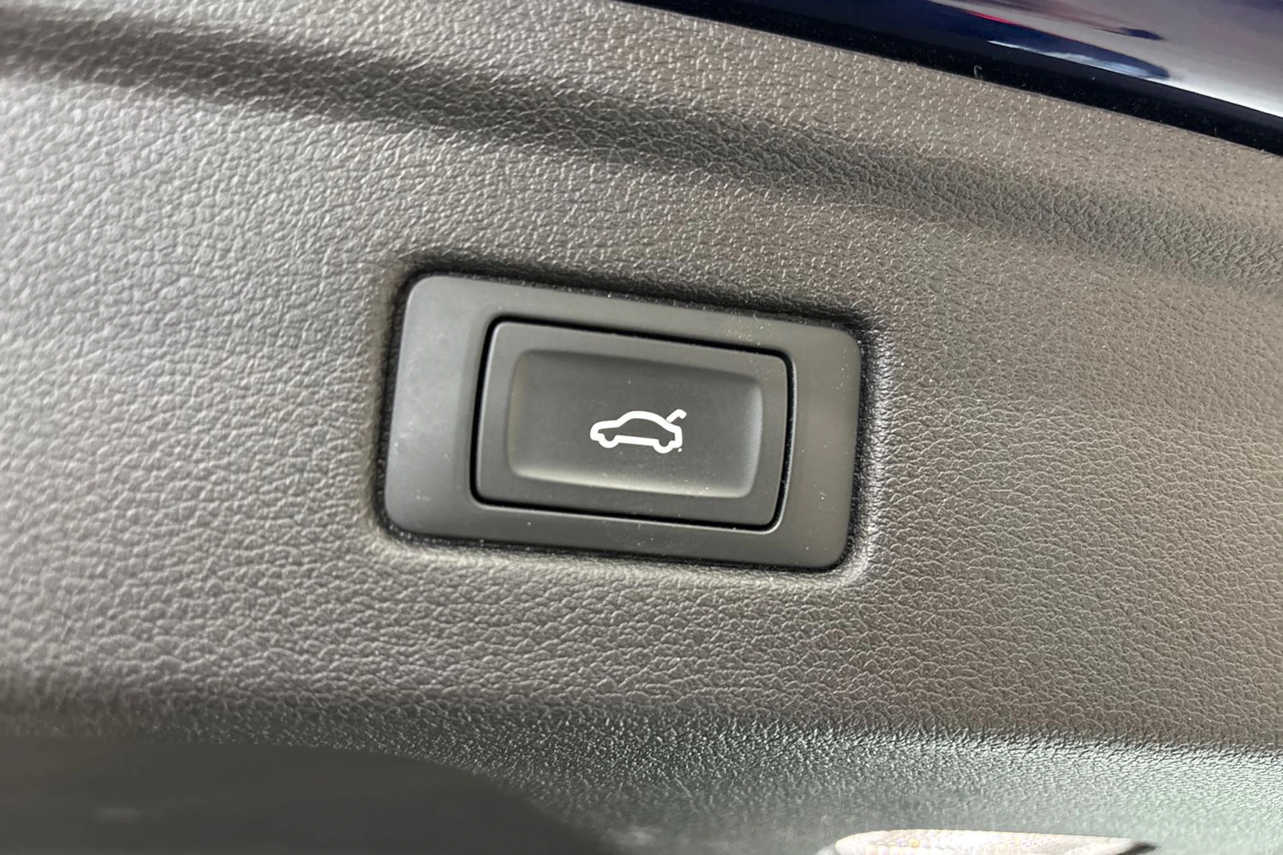 Sininen Audi A5 2022 kuva 29.