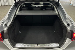 harmaa Audi A5 2023 kuva 11.