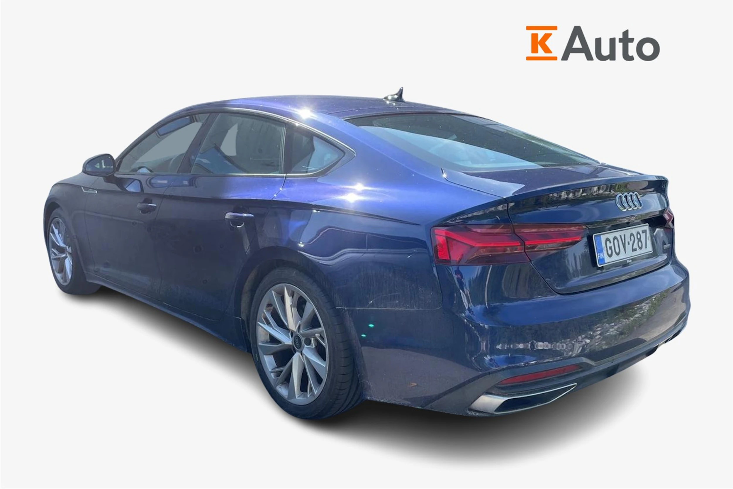 sininen Audi A5 2023 kuva 2.