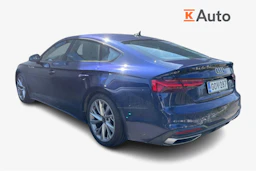 sininen Audi A5 2023 kuva 2.