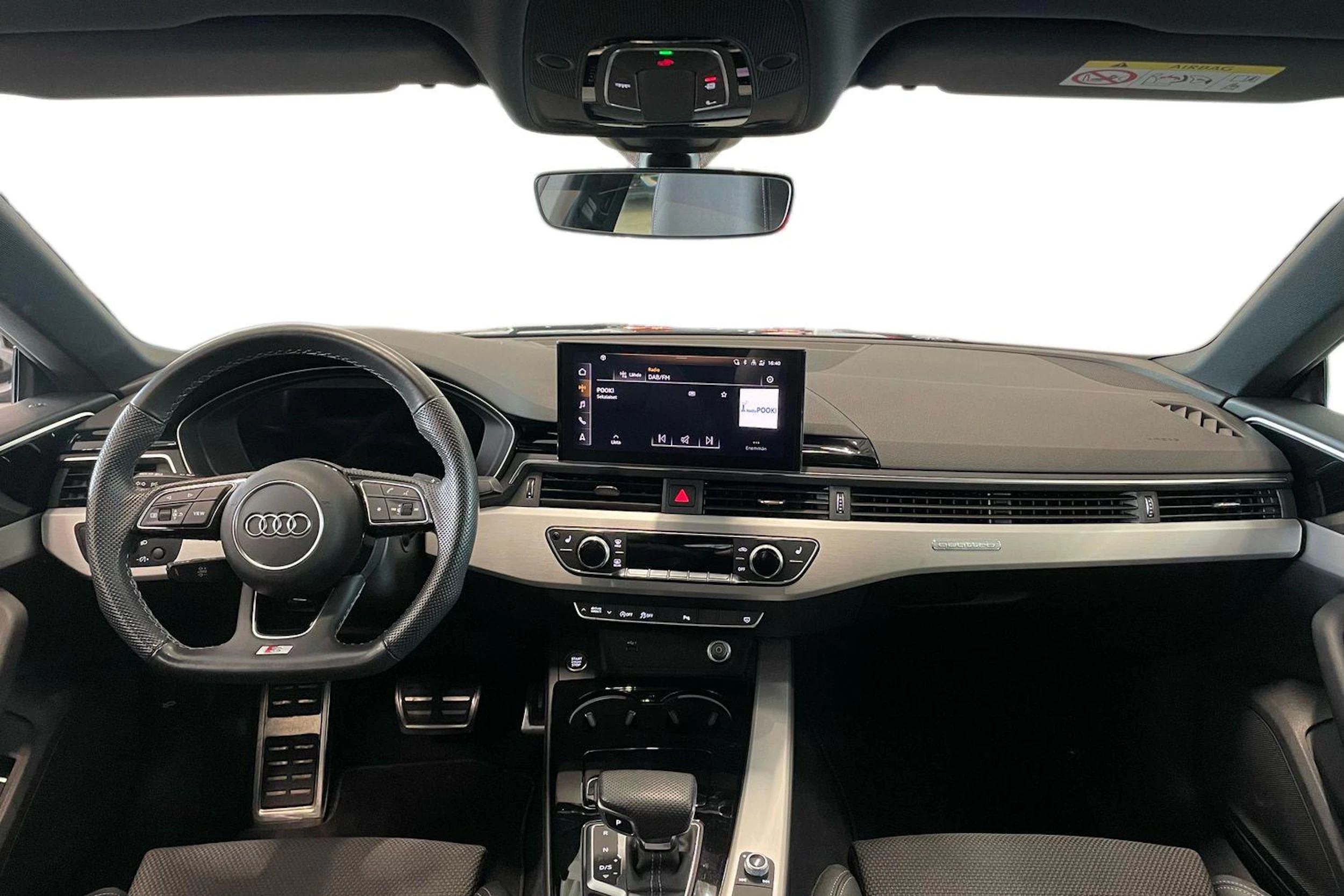 sininen Audi A5 2023 kuva 7.