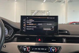 sininen Audi A5 2023 kuva 22.