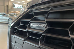 sininen Audi A5 2023 kuva 36.