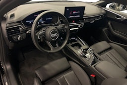 Musta Audi A5 2023 kuva 7.