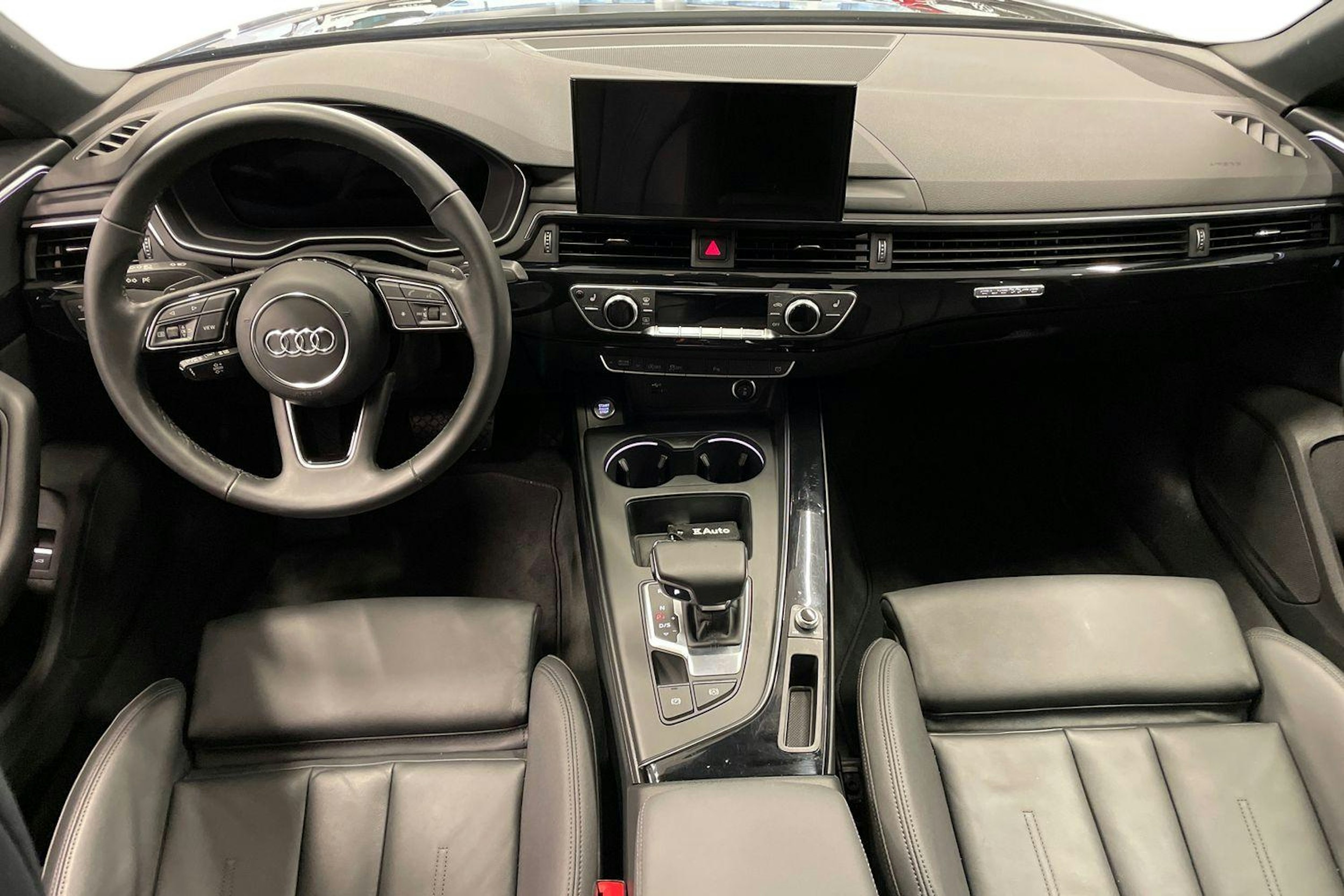 Musta Audi A5 2023 kuva 9.