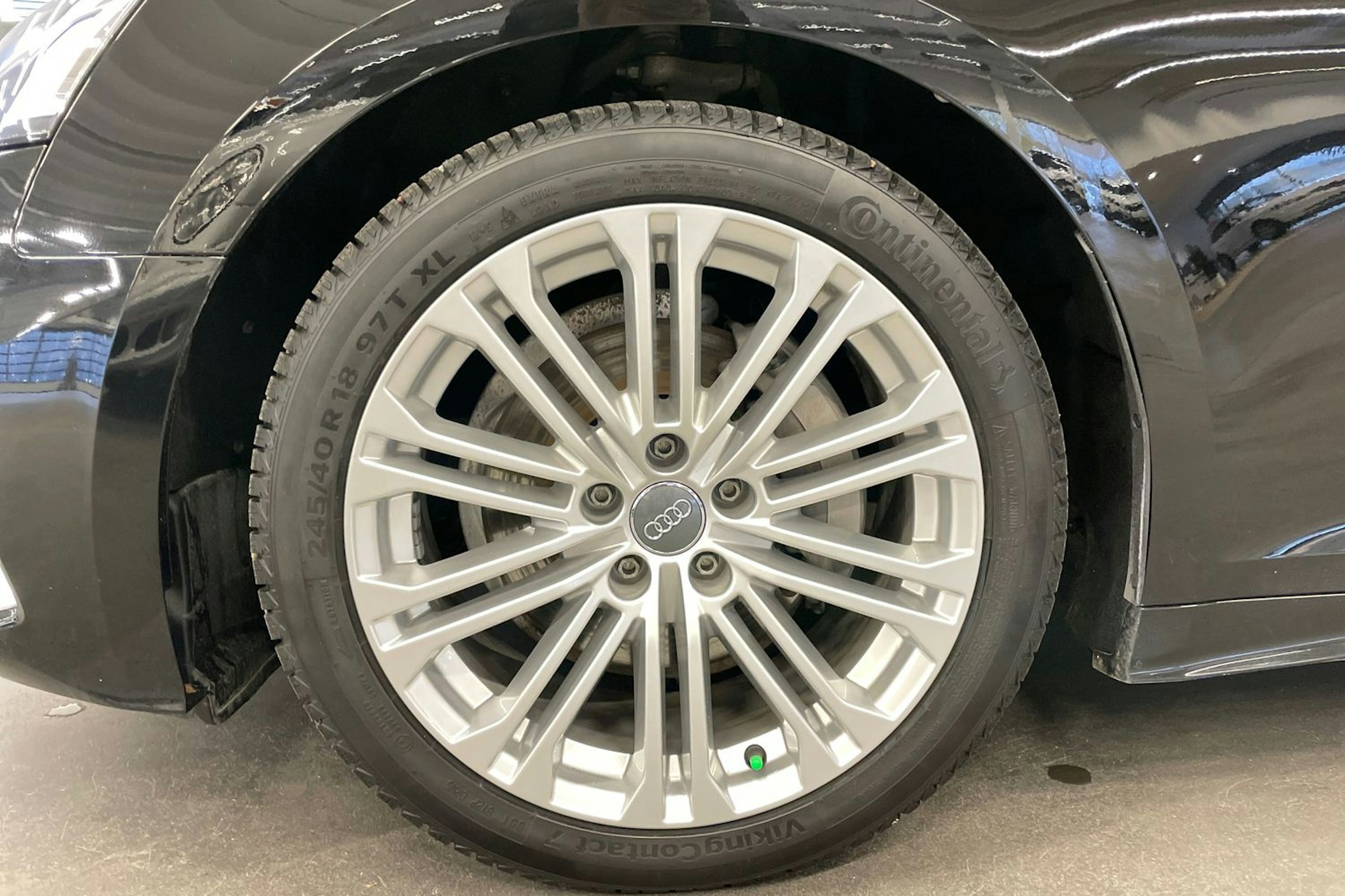 Musta Audi A5 2023 kuva 11.