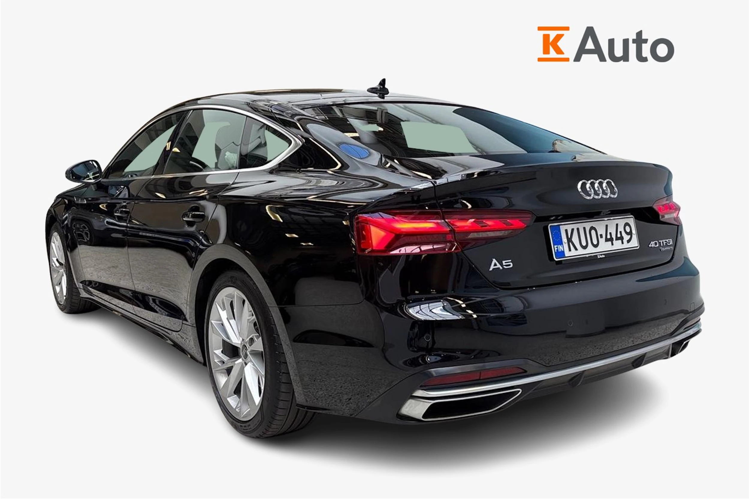 musta Audi A5 2023 kuva 2.