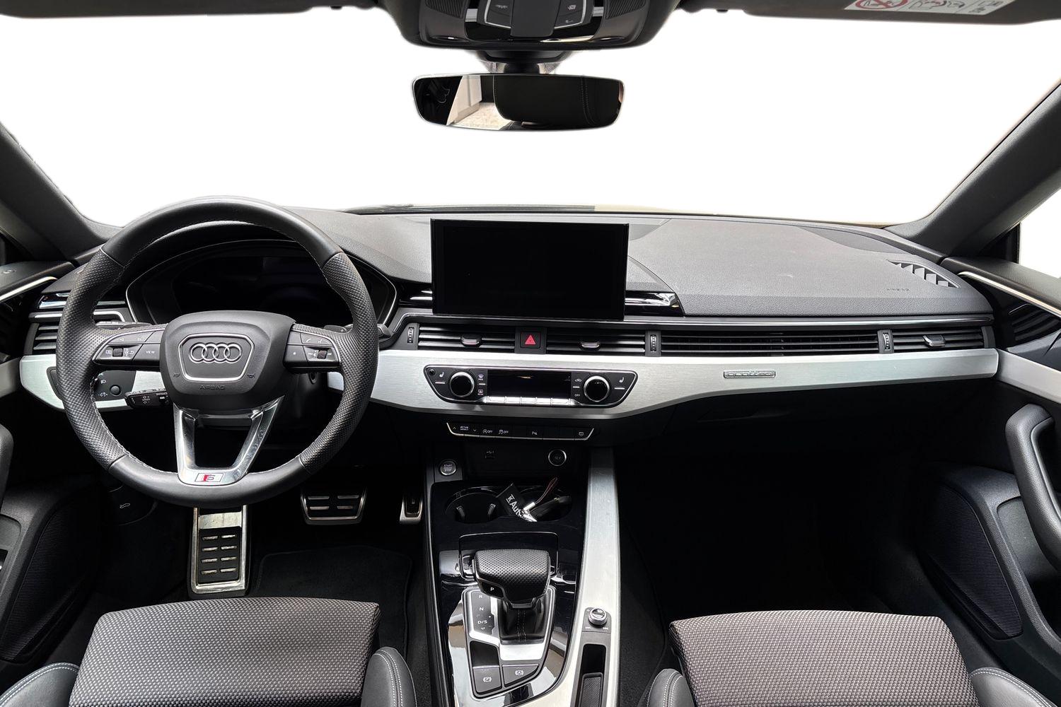 Audi A5 2023, photo 7/26
