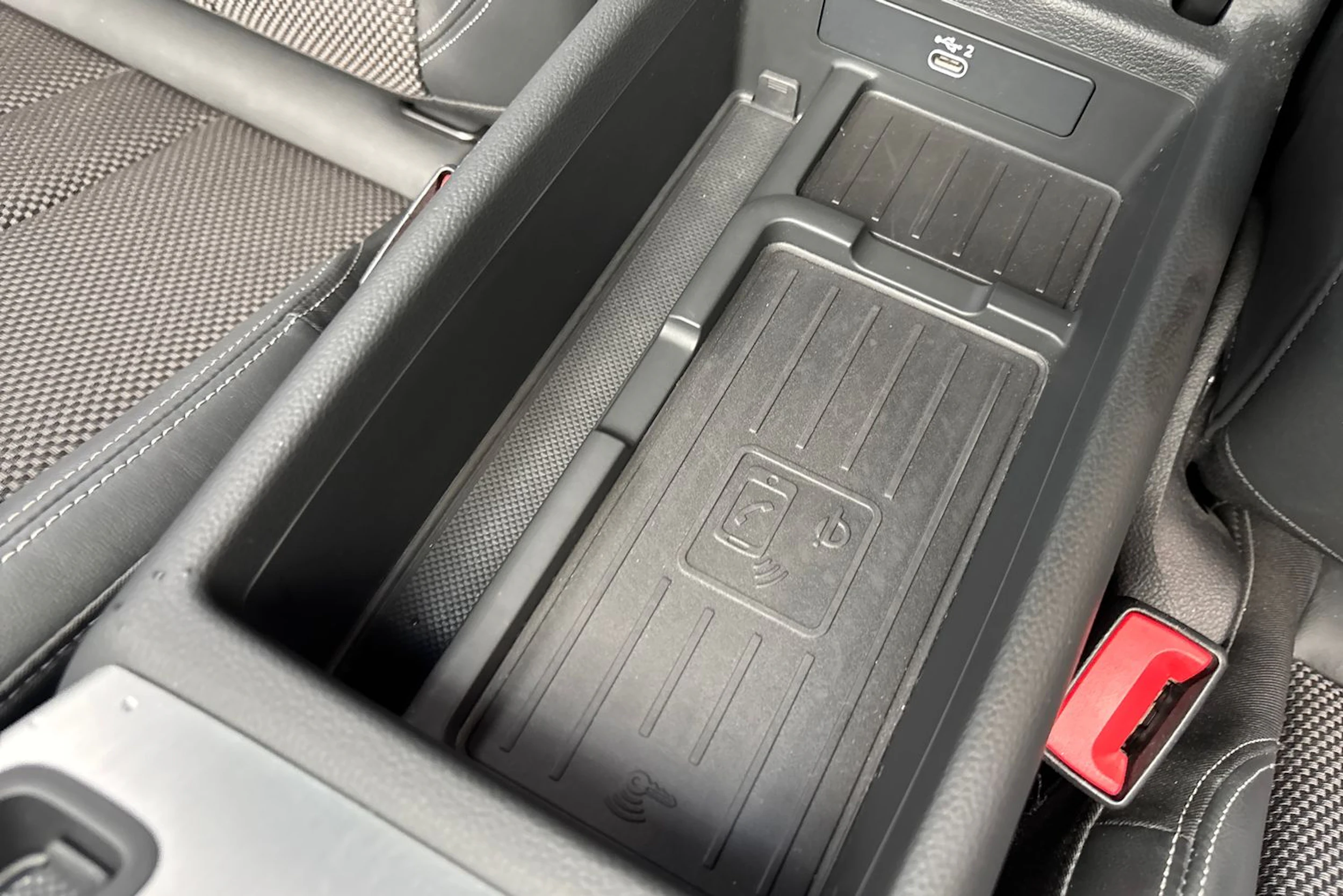 musta Audi A5 2023 kuva 25.