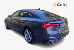 Harmaa Audi A5 2023 kuva 2.