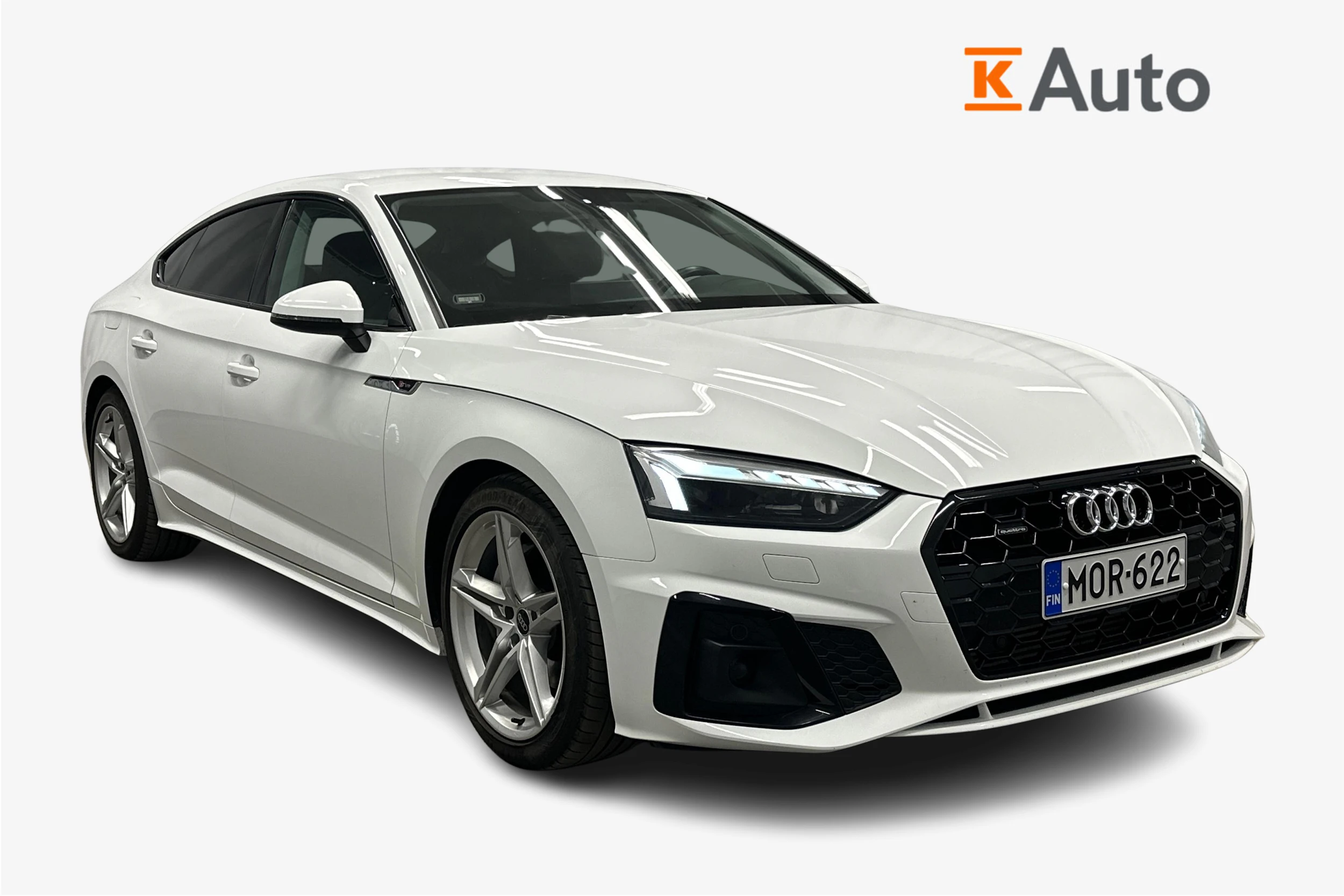 valkoinen Audi A5 2023 kuva 1.