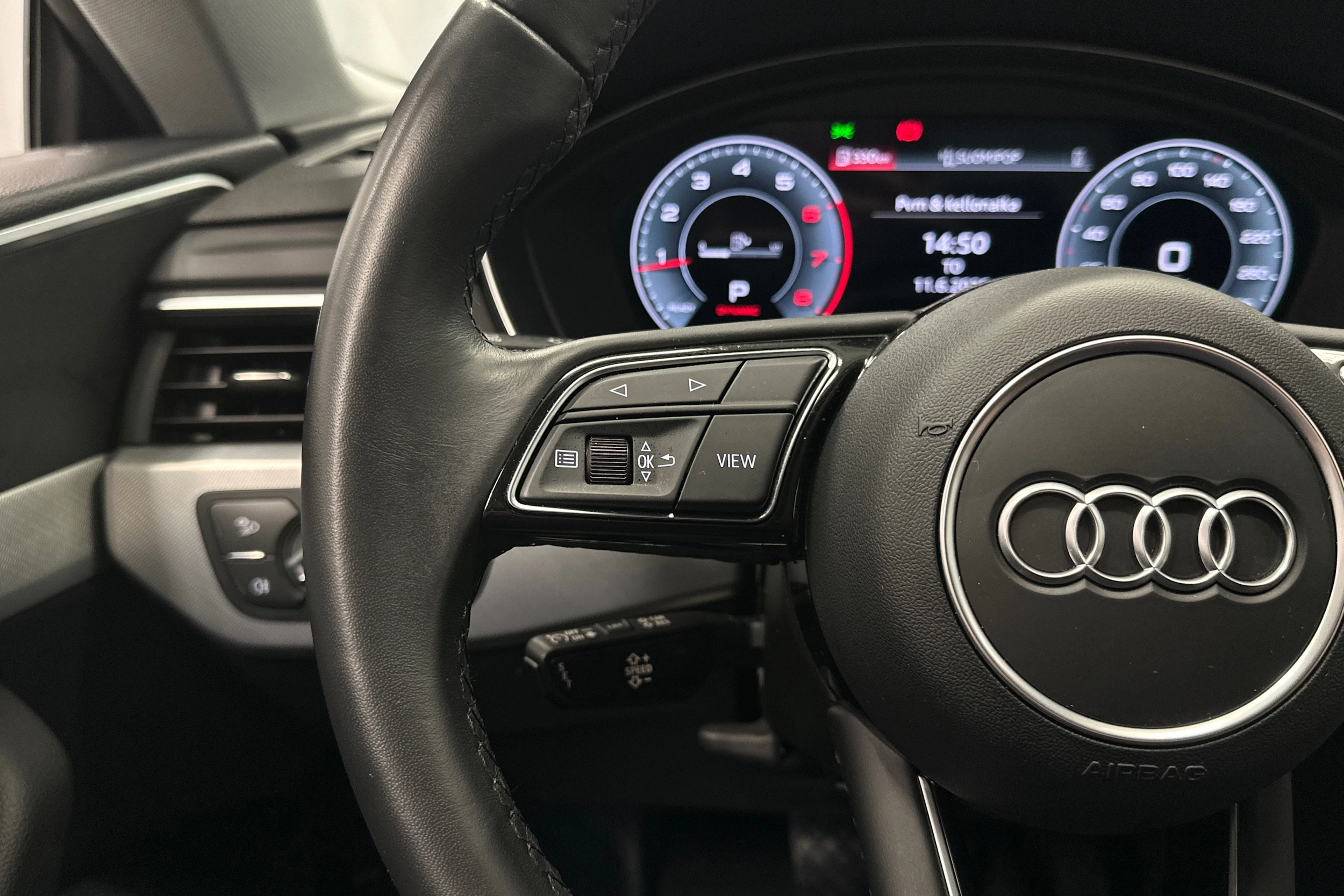 valkoinen Audi A5 2023 kuva 15.