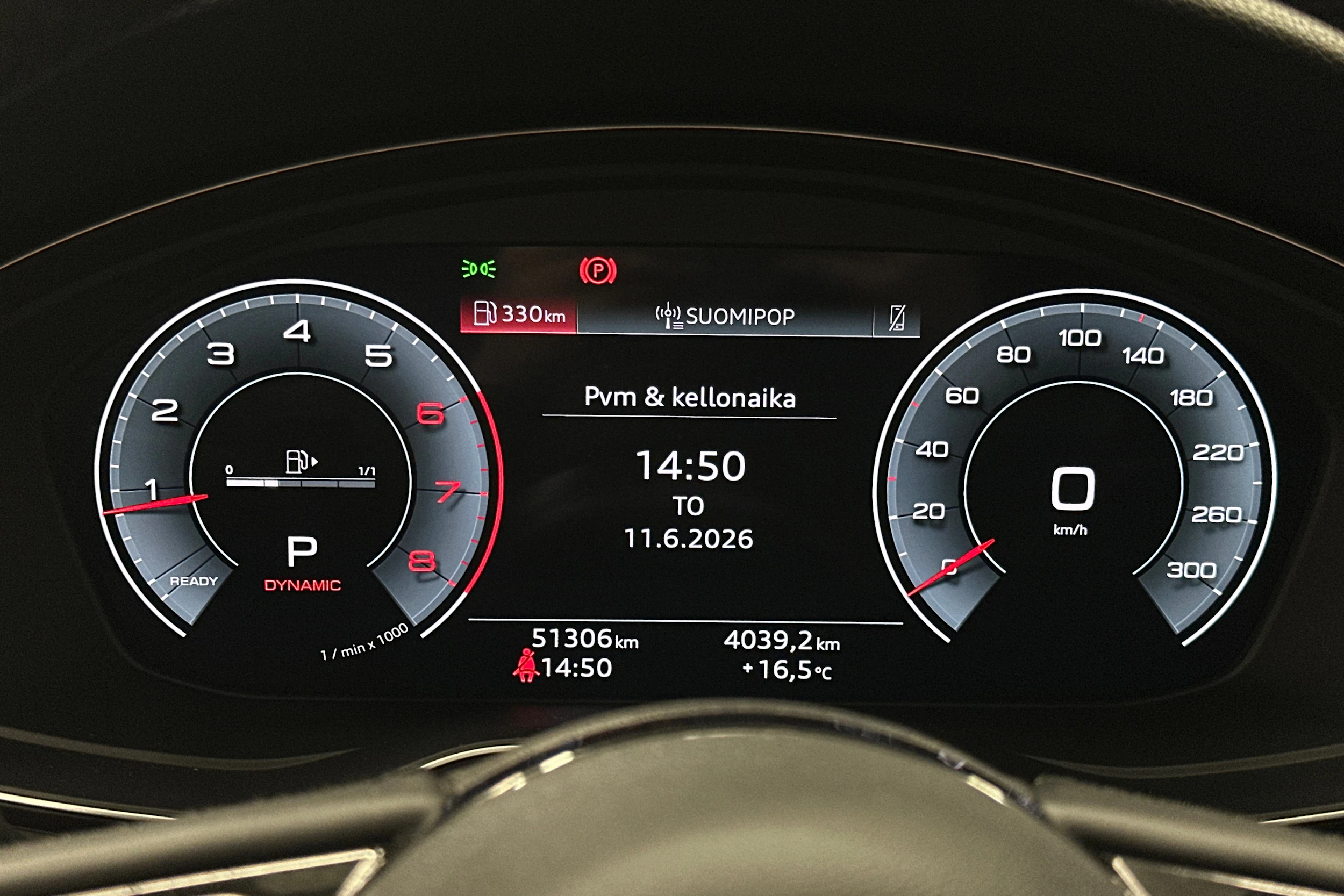 valkoinen Audi A5 2023 kuva 17.