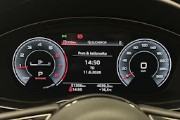 valkoinen Audi A5 2023 kuva 17.