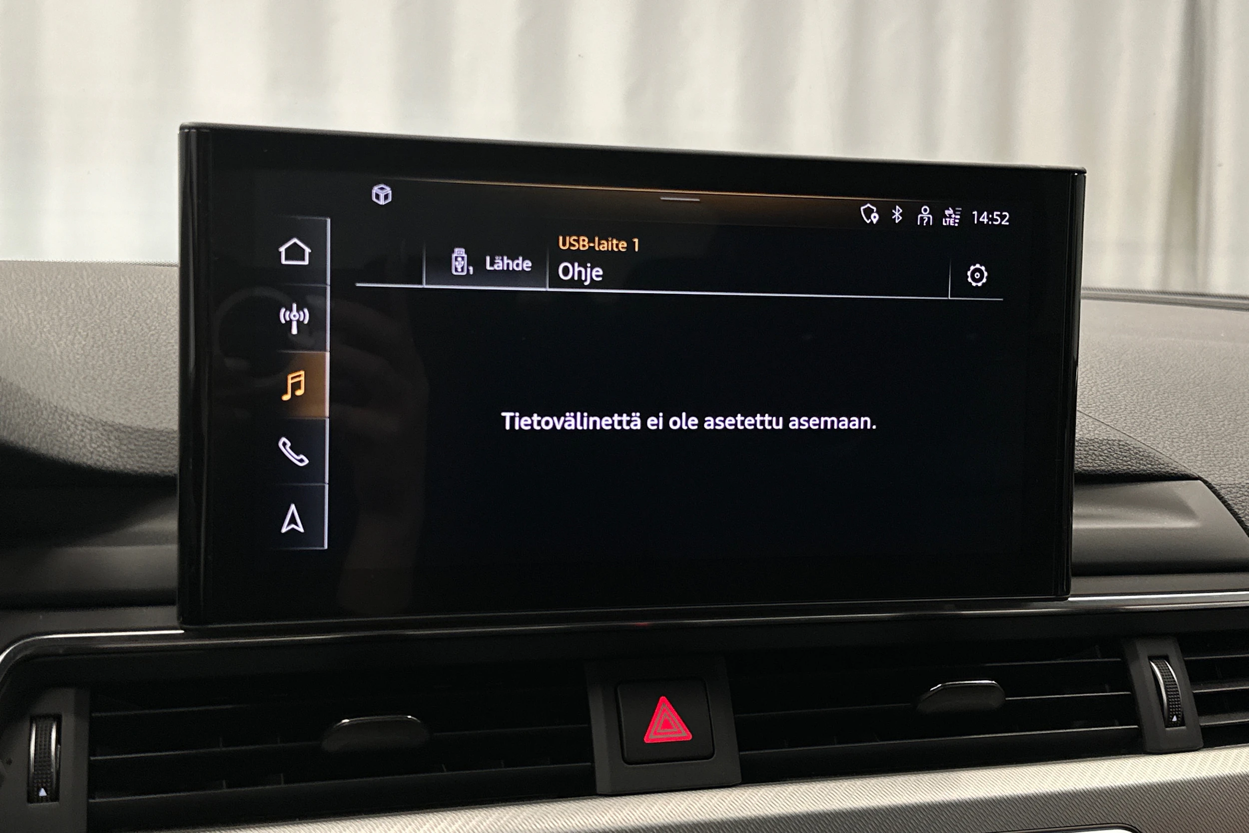 valkoinen Audi A5 2023 kuva 24.