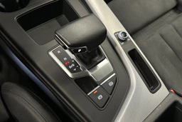 valkoinen Audi A5 2023 kuva 36.