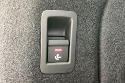 musta Audi A5 2023 kuva 17.