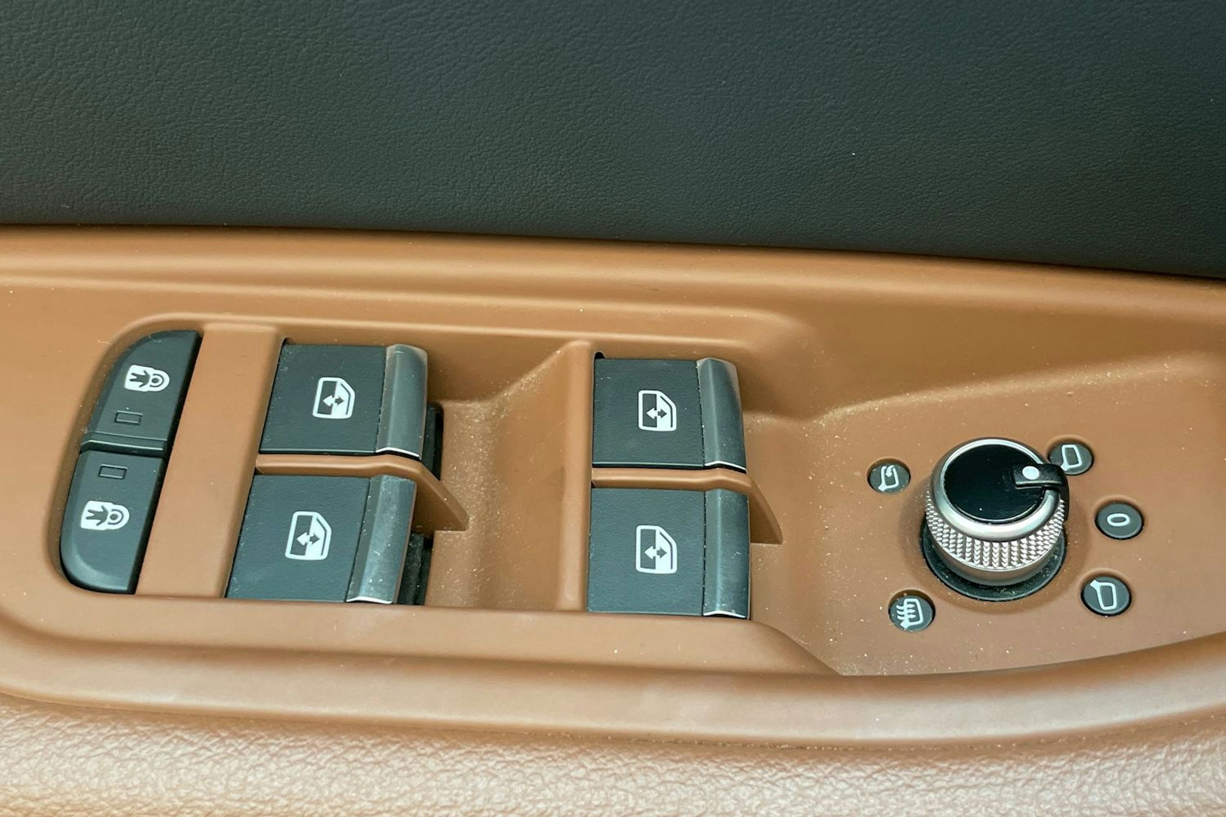 musta Audi A5 2023 kuva 20.