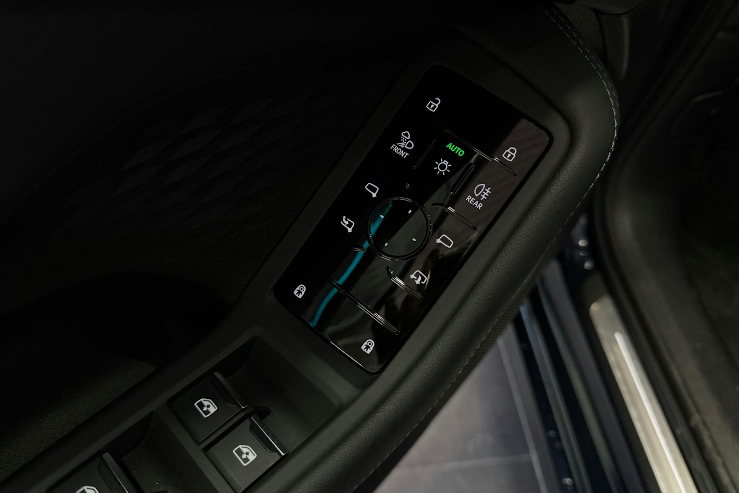 met. sininen Audi A5 2024 kuva 12.