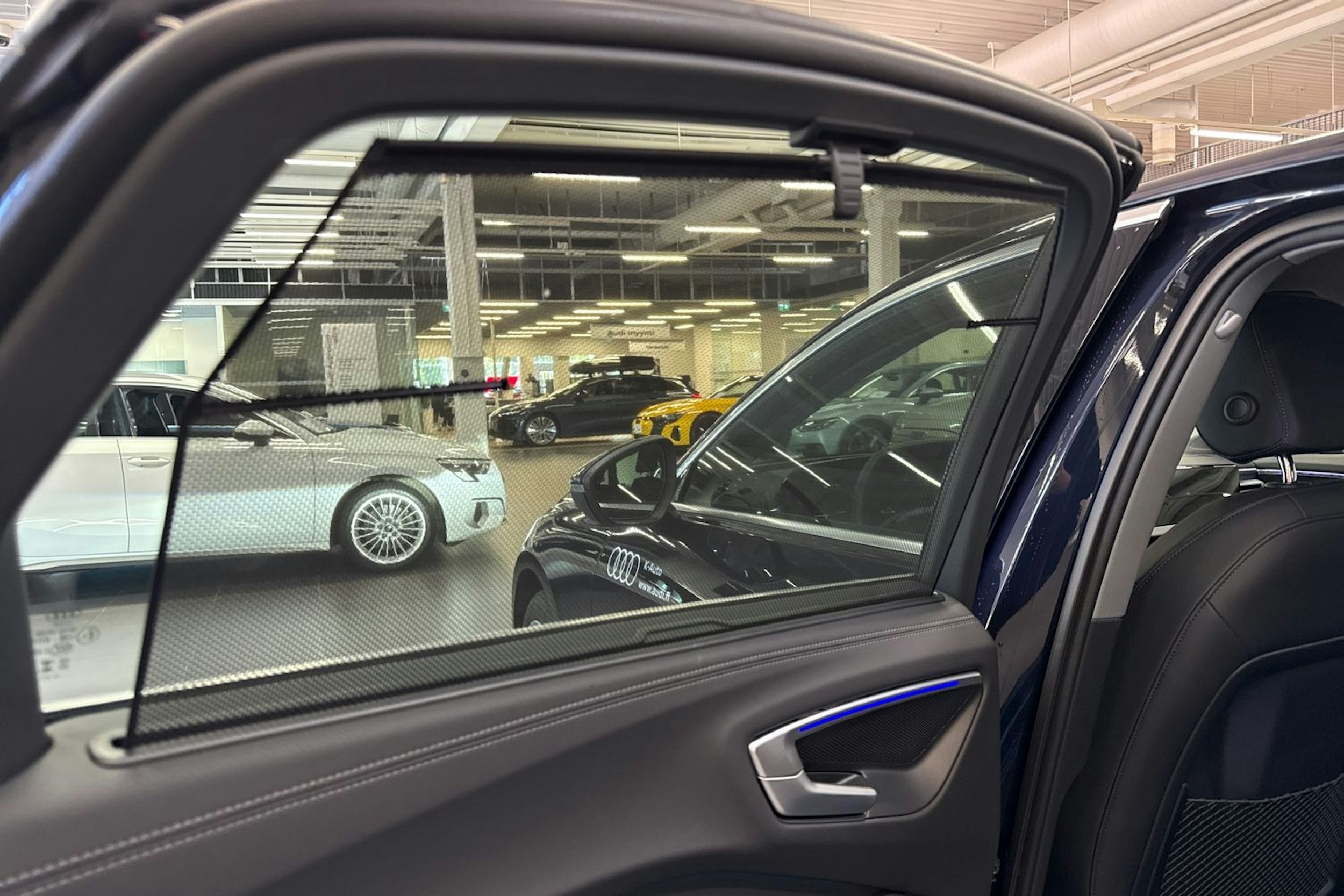 met. sininen Audi A5 2024 kuva 15.