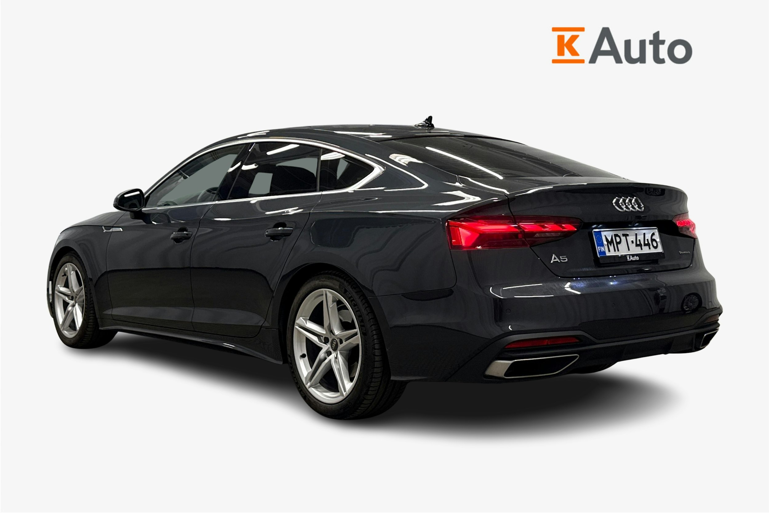 harmaa Audi A5 2024 kuva 2.
