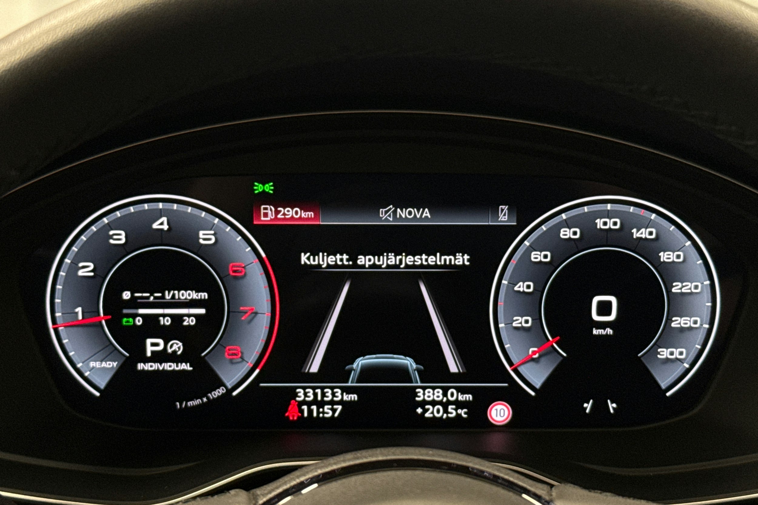 harmaa Audi A5 2024 kuva 17.