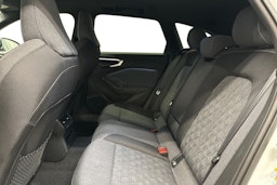 valkoinen Audi A5 2025 kuva 10.