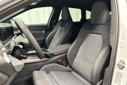 valkoinen Audi A5 2025 kuva 32.