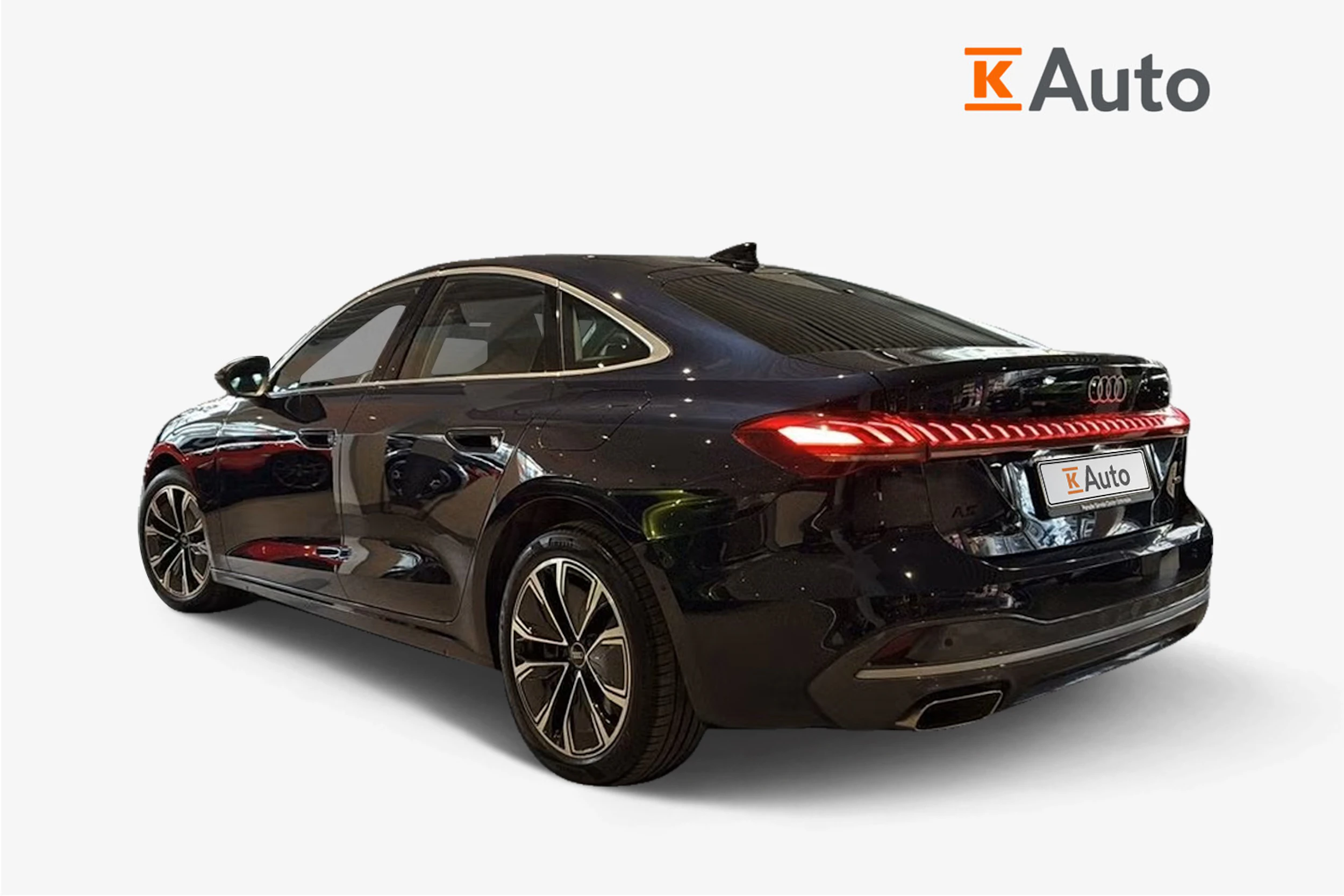 sininen Audi A5 2025 kuva 2.