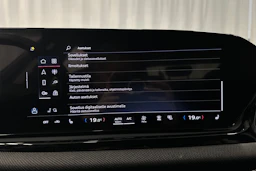 sininen Audi A5 2025 kuva 22.