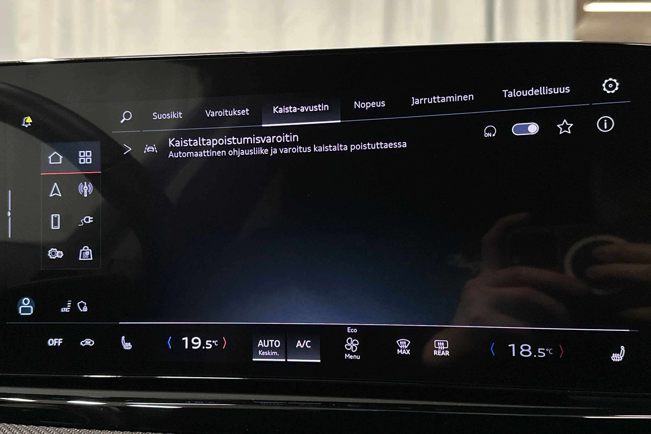 musta Audi A5 2025 kuva 25.
