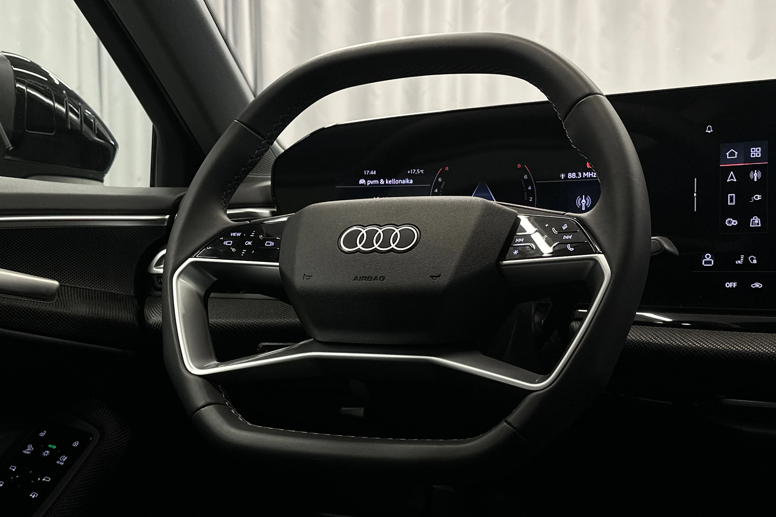 musta Audi A5 2025 kuva 16.