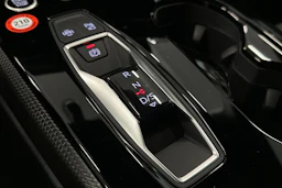 musta Audi A5 2025 kuva 30.