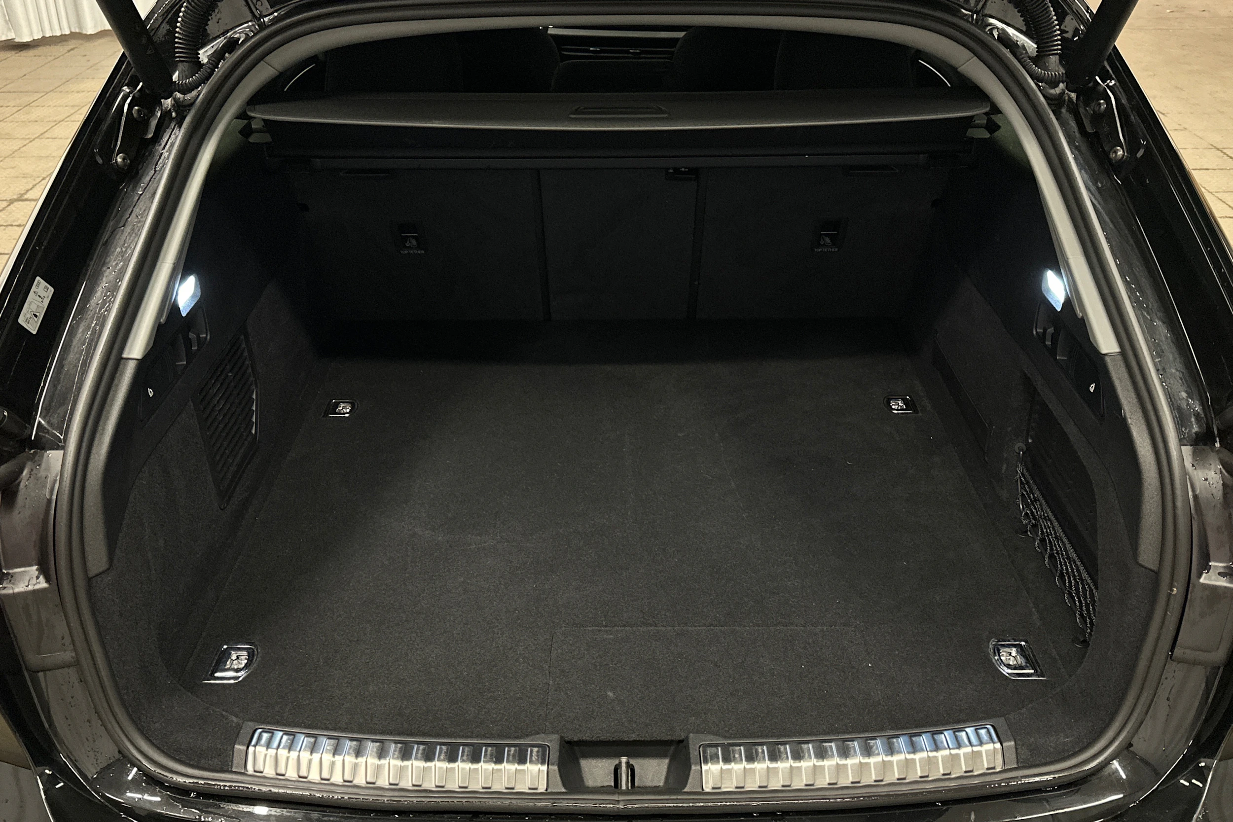 musta Audi A5 2025 kuva 11.